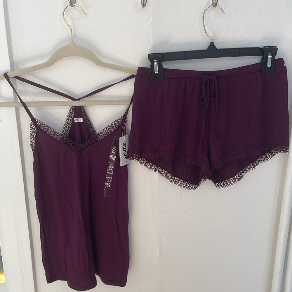NWT Undiz Purple Lace Pajama Set (S)
